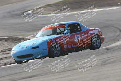 media/Oct-26-2025-CalClub SCCA (Sun) [[8ce1e69566]]/Group 5/Off Ramp/